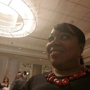 Meet your Posher, Glenda